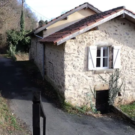 Maison En Pierres Proche Agnac Дом отдыха Firmi