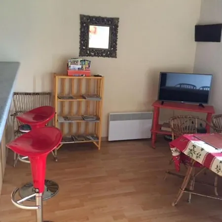 Maison En Pierres Proche Agnac *