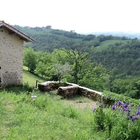 Casa vacanze Maison En Pierres Proche Agnac Firmy